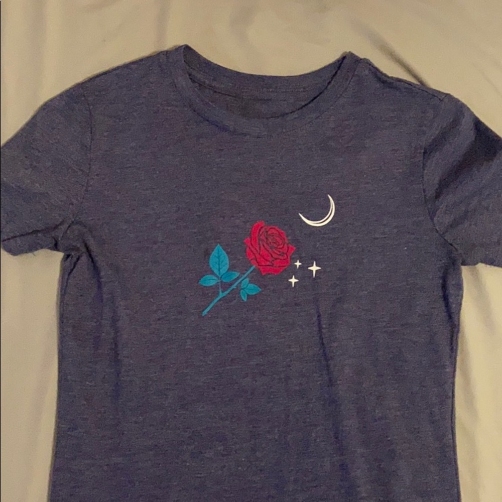 Aeropostale Rose T-shirt